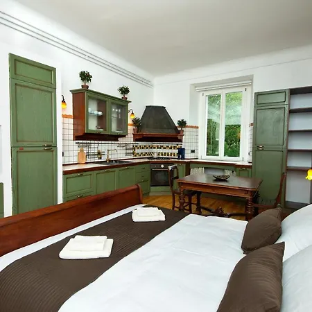 Zois Apartman