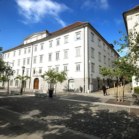 Zois * Ljubljana